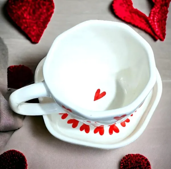 White_And_Red_Heart_Ceramic_Cup_Saucer_Set_Ceramic_Coffee_Mug_With_Saucer_Cup_Saucer