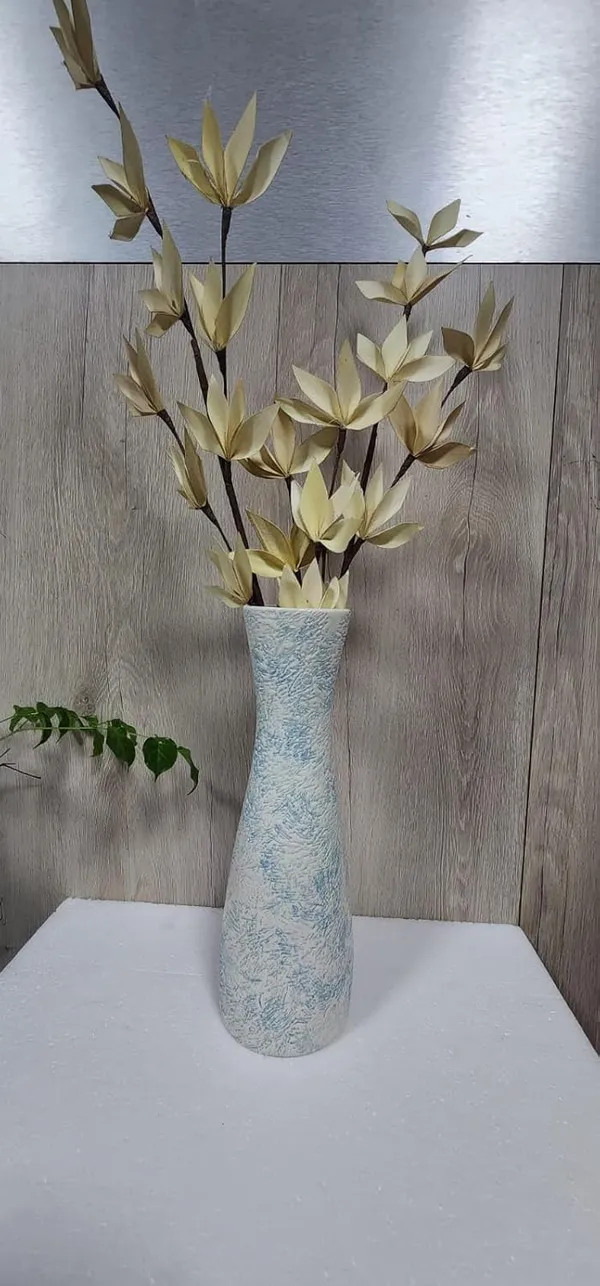 Sky_Blue_And_White_Matte_Ceramic_Vase_Set_For_Home_Decor