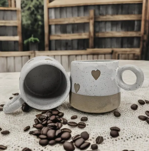 White_All_New_Premium_Heart_Print_Cup_Set_With_Color_Base_Pack_Of_2