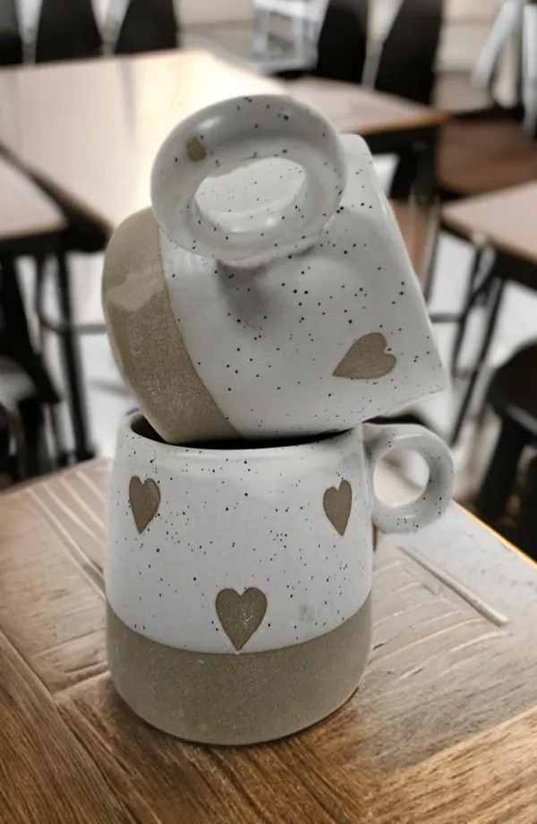 White_All_New_Premium_Heart_Print_Cup_Set_With_Color_Base_Pack_Of_2