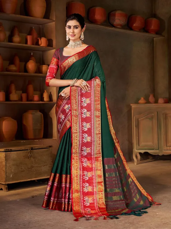 Bottle_Green_Cotton_Blend_Pochampally_Cotton_Saree_For_Women