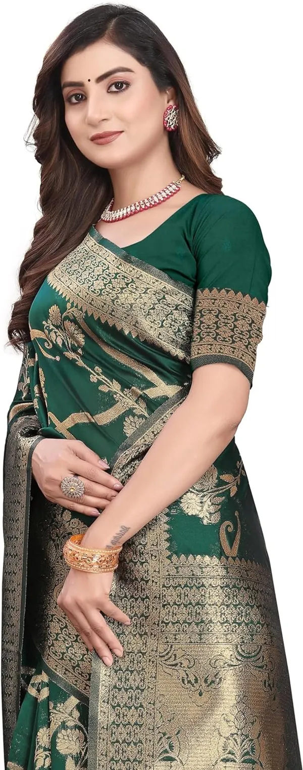Green_Silk_Blend_Kanjivaram_Silk_Saree_For_Women