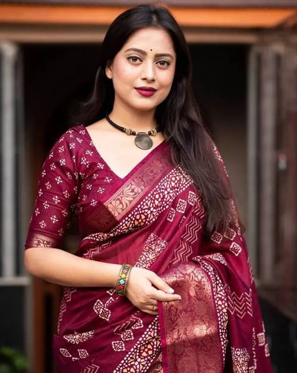 Wine_Silk_Bandhani_Dola_Silk_Saree_For_Women