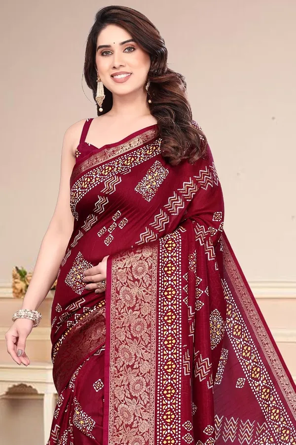 Maroon_Cotton_Blend_Printed_Dola_Silk_Saree_For_Women