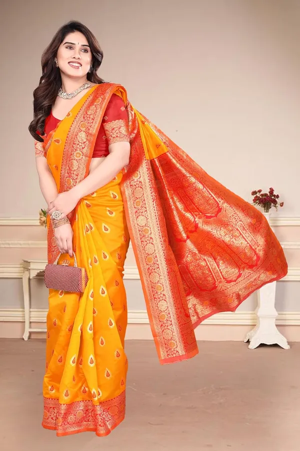 Yellow_Silk_Banarasi_Silk_Saree_For_Women