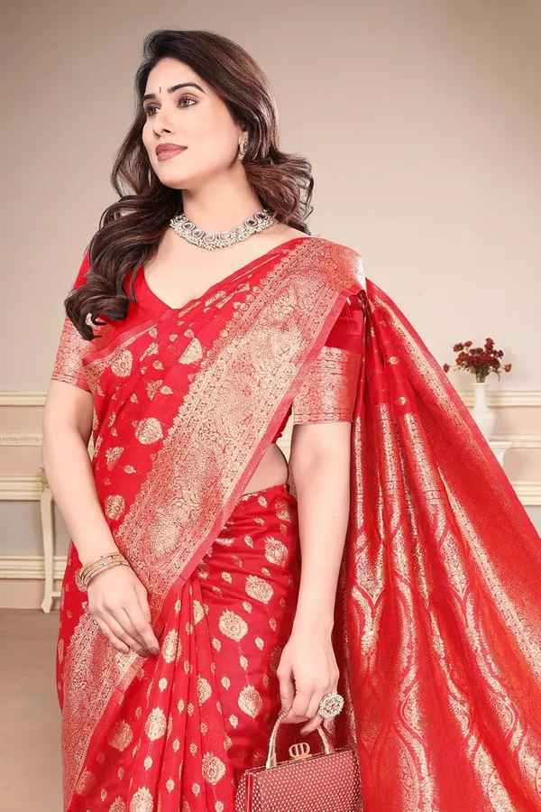 Red_Silk_Banarasi_Silk_Saree_For_Women