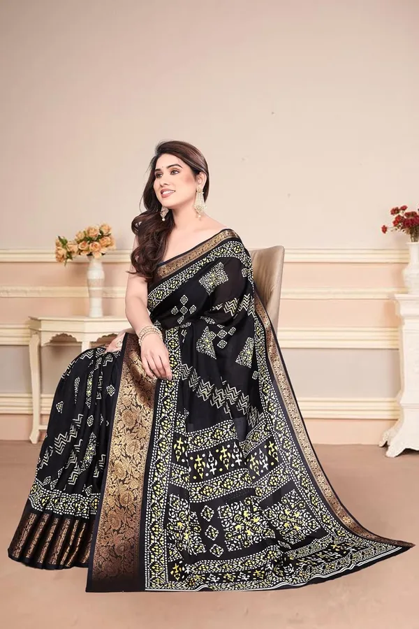 Black_Silk_Printed_Georgette_Saree_For_Women