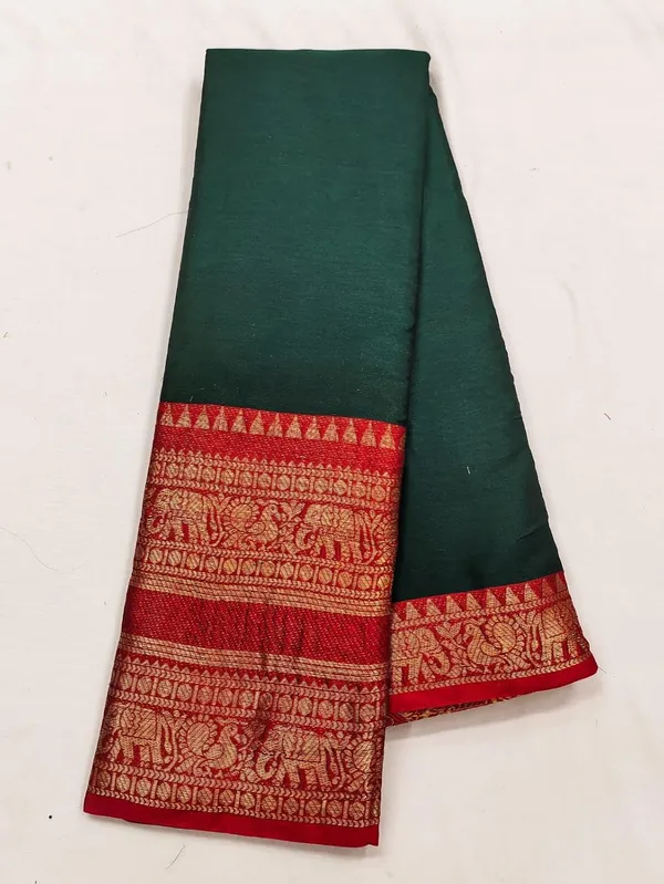 Green_Cotton_Blend_Kanjivaram_Silk_Saree_For_Women