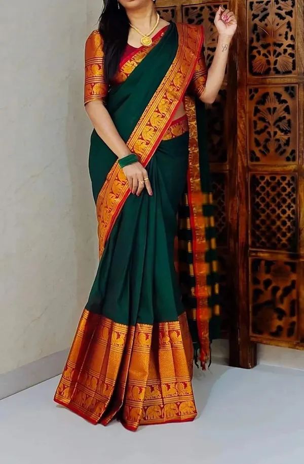 Dark_Green_Cotton_Blend_Kanjivaram_Silk_Saree_For_Women
