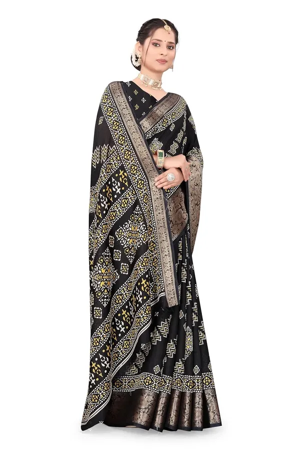 Black_Dola_Silk_Kalamkari_Print_Saree_For_Women