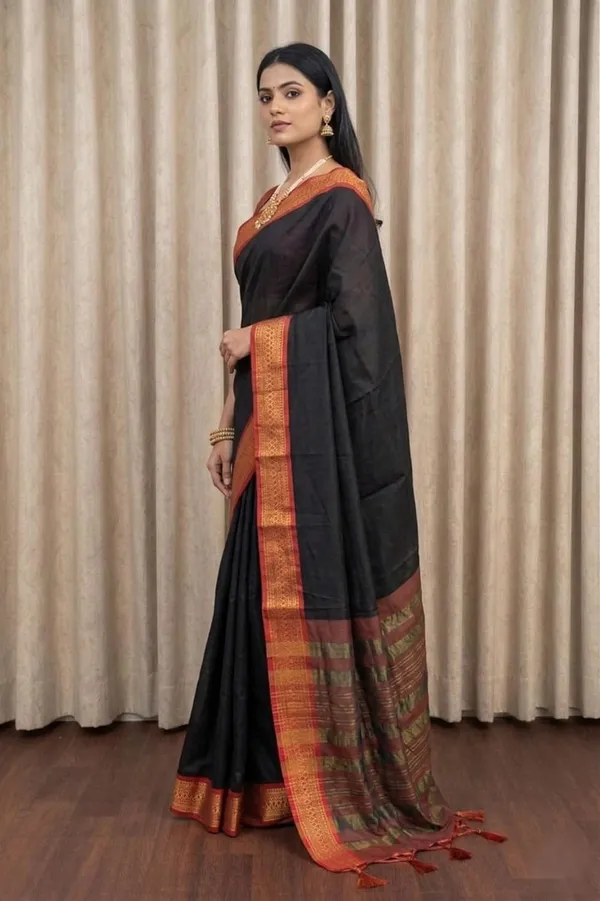 Black_Cotton_Blend_Narayanpet_Cotton_Silk_Saree_For_Women