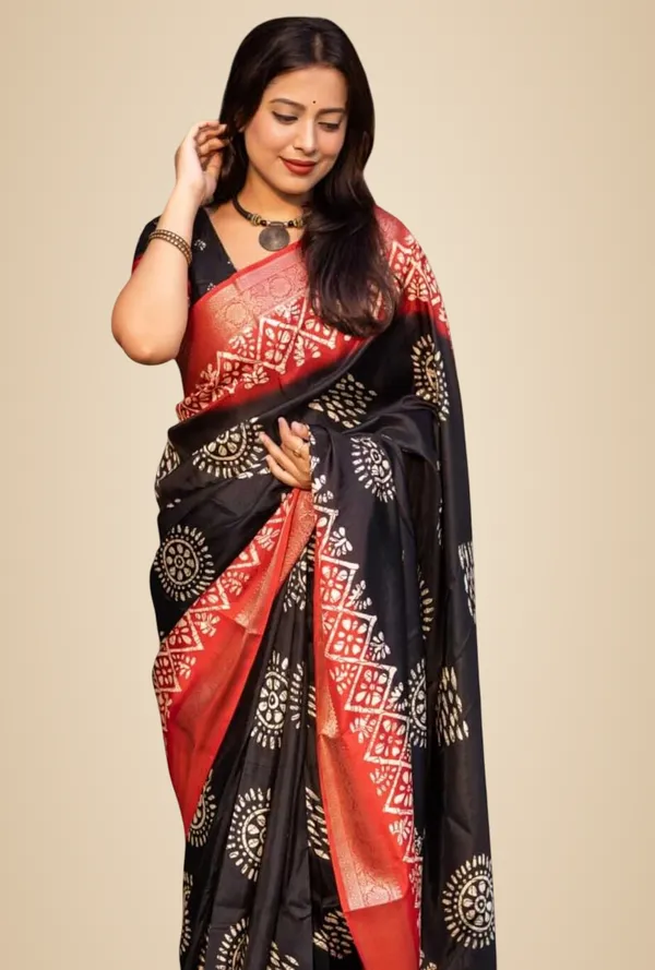 Black_Polyester_Plain_Chiffon_Saree_For_Women