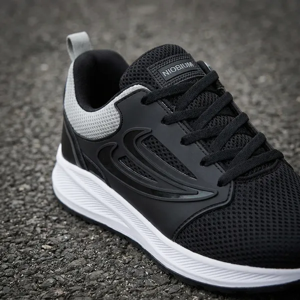 Black_And_White_Air_Mess_Fabrics_Running_Shoes_For_Men