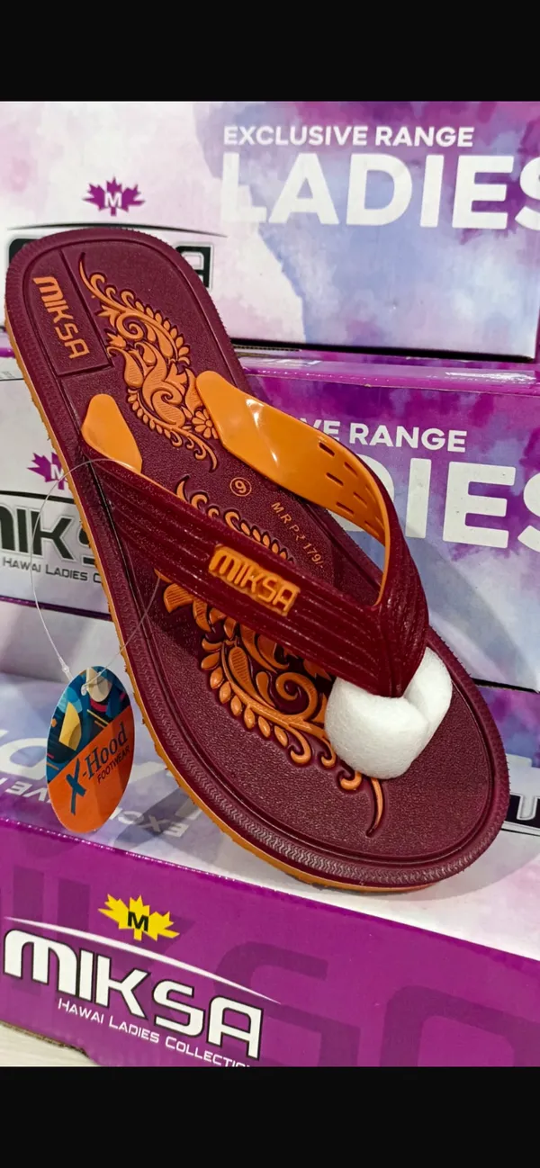 Maroon_And_Orange_Rubber_Sheet_Chappals_For_Women
