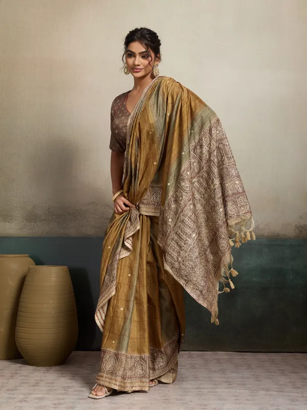 Golden_Yellow_Zari_Border_And_Aari_Embroidered_Pallu_Silk_Saree_For_Women
