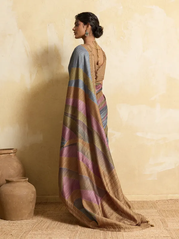 Golden_Beige_Abstract_With_Kantha_Work_Silk_Saree_For_Women