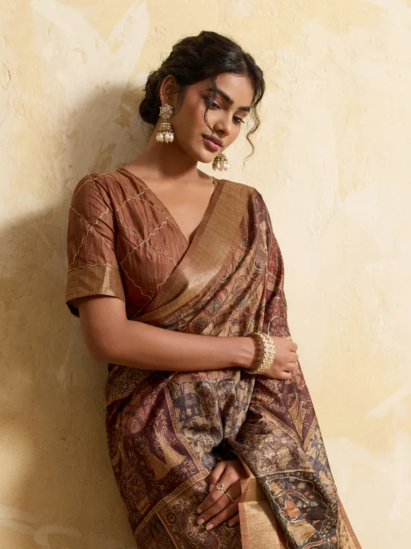 Beige_And_Rust_Intricate_Woven_Motifs_Silk_Saree_For_Women