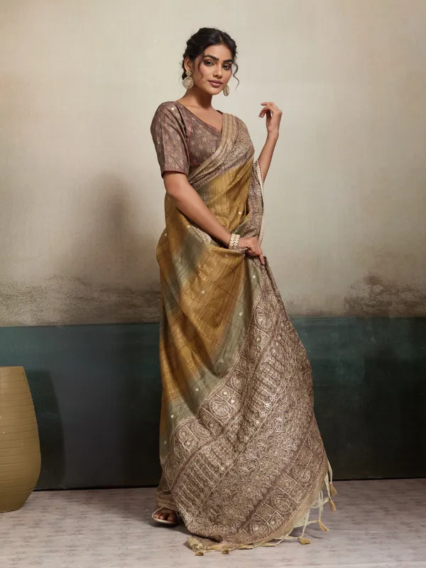 Golden_Yellow_Zari_Border_And_Aari_Embroidered_Pallu_Silk_Saree_For_Women
