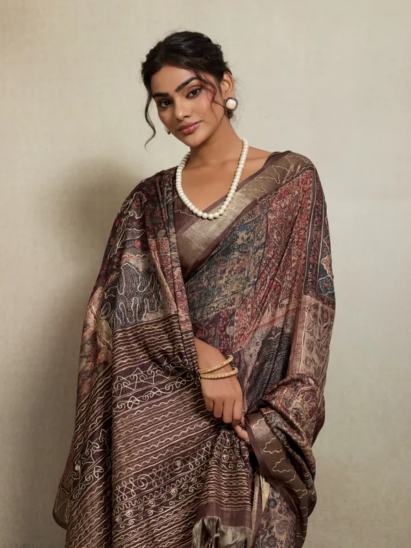 Brown_Intricate_Embrodiery_And_Zari_Border_Silk_Saree_For_Women