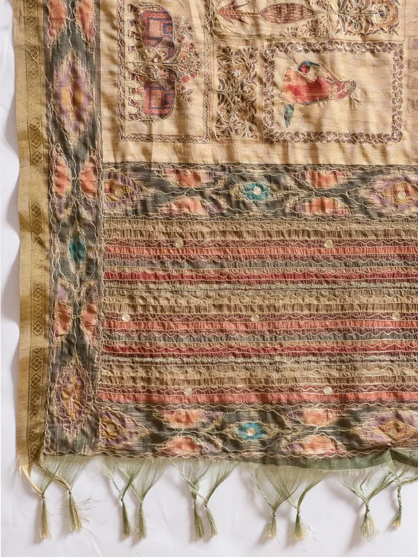 Beige_And_Mehendi_Digital_Print_And_Tassels_Tussar_Silk_Saree_For_Women