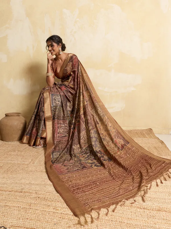 Beige_And_Rust_Intricate_Woven_Motifs_Silk_Saree_For_Women