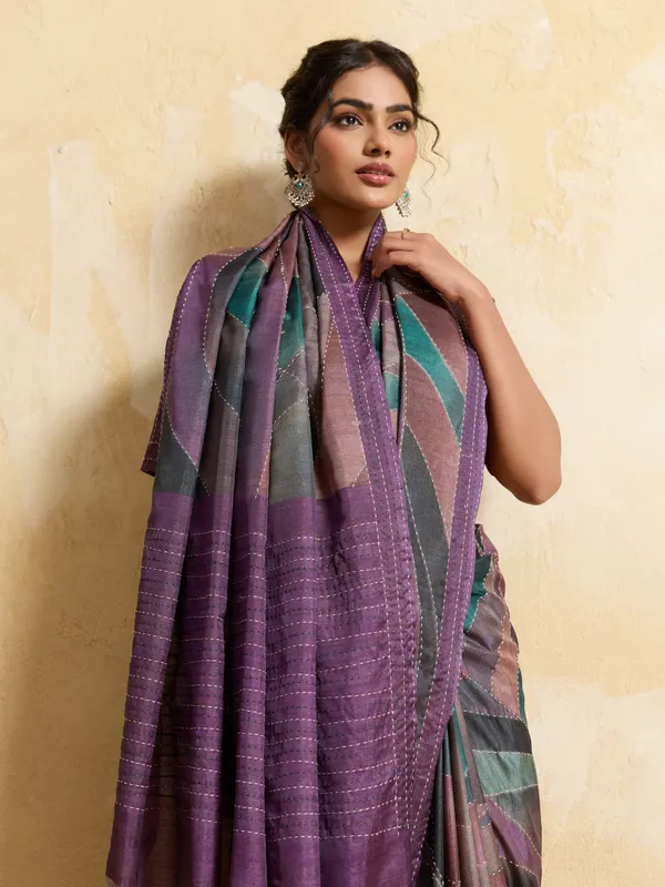 Purple_Abstract_Kantha_Work_Silk_Saree_For_Women