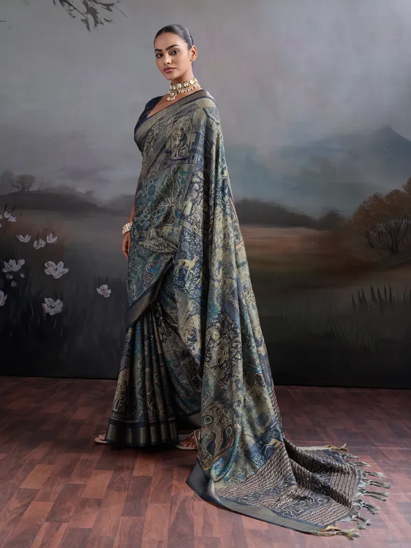 Charcoal_Grey_Intricate_Embrodiery_Woven_Zari_Border_Silk_Saree_For_Women