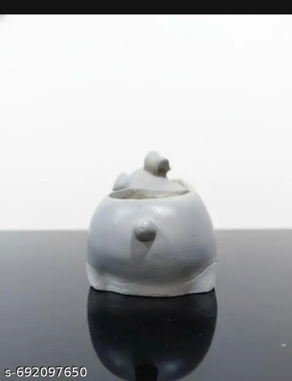White_Premium_Resin_Cute_Dog_Shape_Pen_Stand_For_Study_Table_|_13_Cm