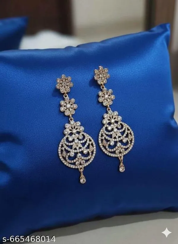 Elegant_Floral_Design_Long_Drop_Earrings_With_Gold_Finish_Party_Wedding_Wear