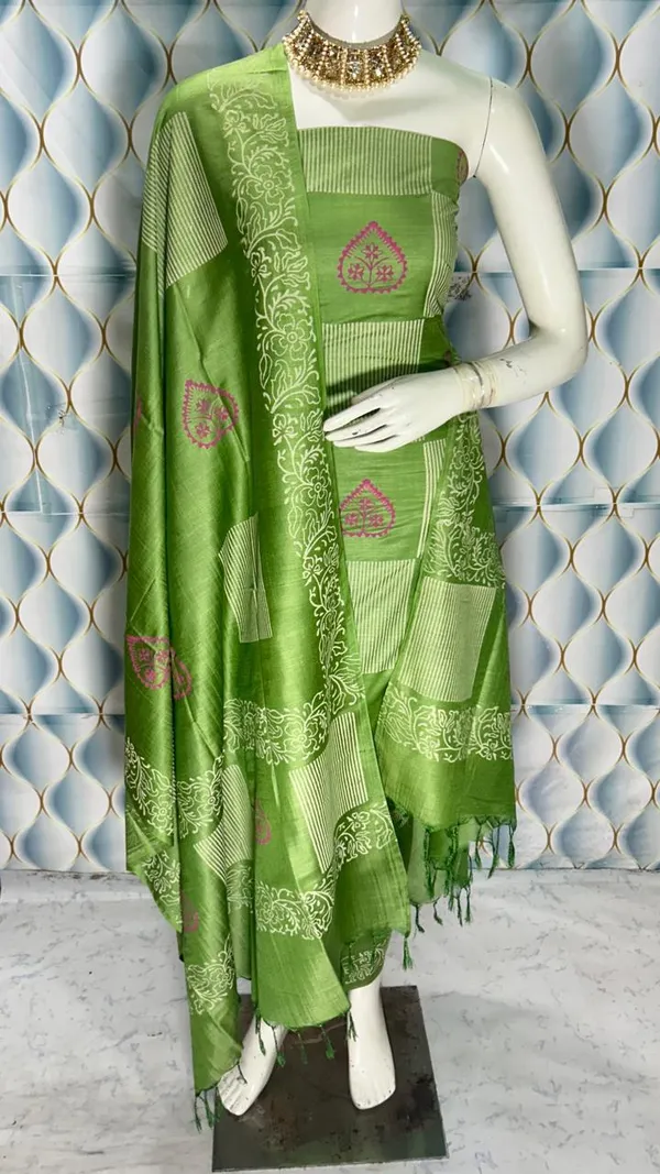 Green_Cotton_Unstitched_Suit_Set_For_Women