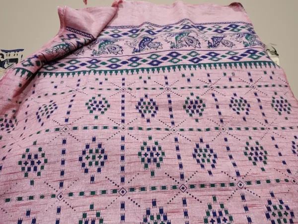 Pink_Cotton_Bedsheet_For_Double_Bed