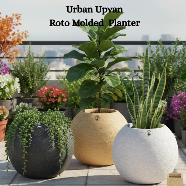 Black_Plastic_Premium_Planter_For_Traditional_Balcony_Decor
