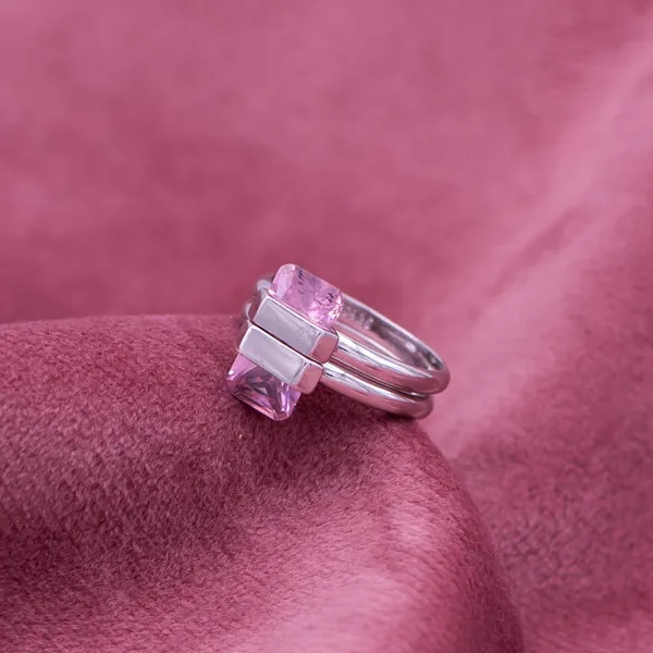 Magnetic_pink_Quartz_Ring_in_925_Silver_by_SVADEZI