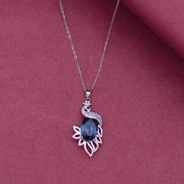 Blossoming_Sapphire_Elegance_Pendant_in_925_Silver_by_SVADEZI