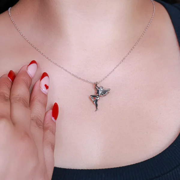 Celestial_Elegance_Angel_Chain_Pendant_in_925_Silver_by_SVADEZI