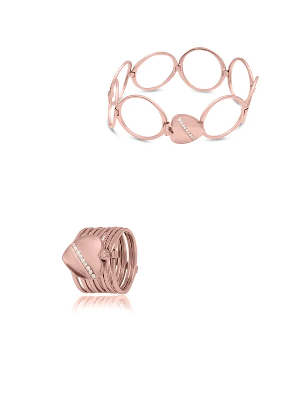Dazzling_Rose_Gold_Heart_Ring_Bracelet_|_Multi-Band_Convertible_Jewelry