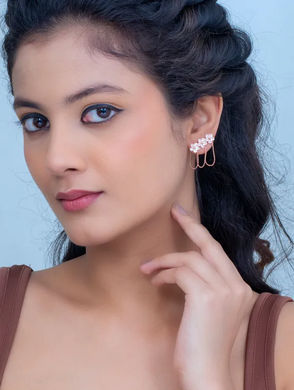 Flower_Shape_Hanging_Earrings_-_Elegant_High-Quality_Floral_Design