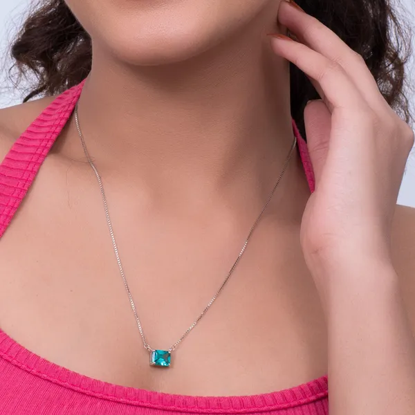 Sexy_Blue_Topaz_Pendant_in_925_Silver_by_SVADEZI