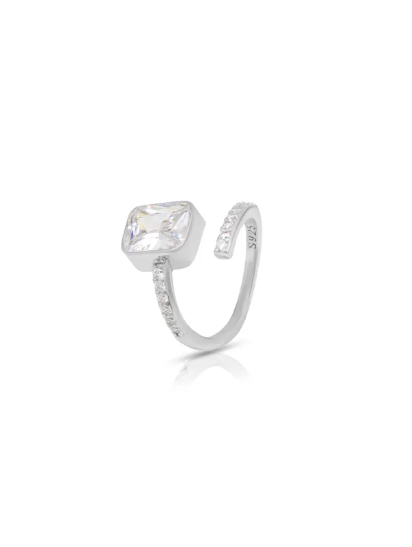 Shimmering_Square_Silver_Ring_with_Open_Center