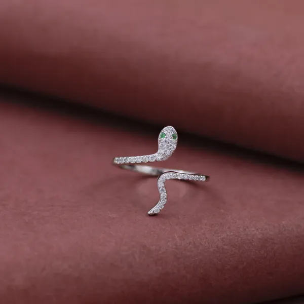 Snake_Wrap_Adjustable_Ring_in_925_Silver_bt_SVADEZI