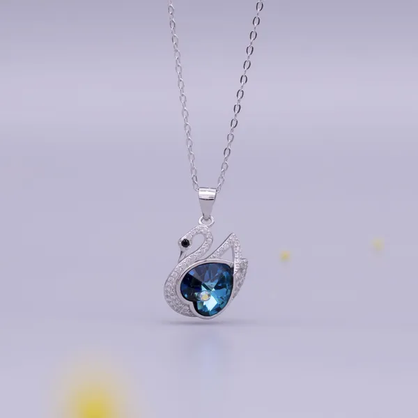 Swan_in_Swarovski_pendant_in_925_Silver_by_SVADEZI