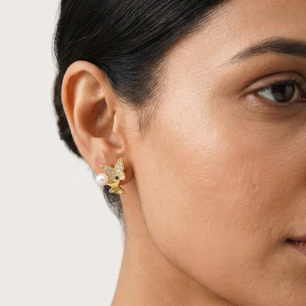 Gold_plated_Butterfly_Pearl_Sparkling_Stud_Earrings_For_Women