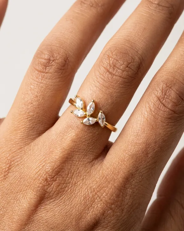 Crystal_Leaf_Ring_for_Women_|_Gold_Plated_Marquise_Cut_Crystal_Leaf_Design_Ring_|_Minimal_Fashion_Adjustable_Ring_for_Girls