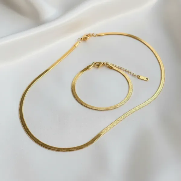 Snake_Chain_Necklace_&_Bracelet_Set_for_Women_|_Anti-Tarnish_Gold_Jewellery_Combo
