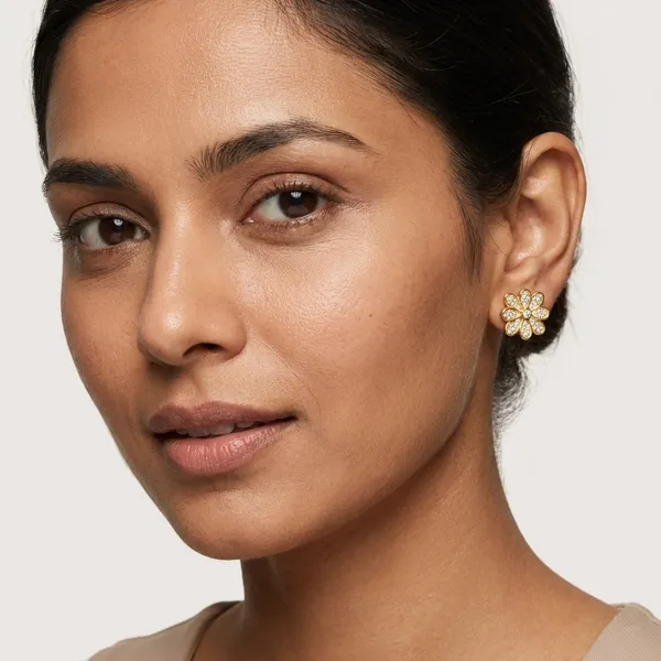 Gold_Plated_Brass_Daisy_Cz_Six_Petal_Flower_Stud_Earrings_For_Women