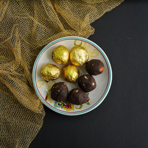 Pack_of_2_Premium_Ragi_Jaggery_Ghee_Laddus_100G