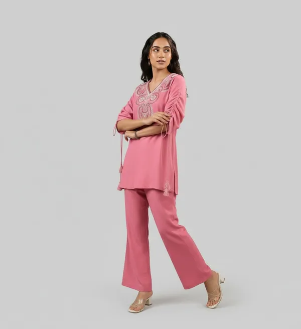 Women's_Embroidered_Kurti_with_Pant_Set.....