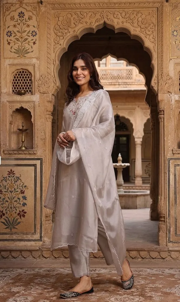 Womens_New_Moonlit_Silver_Organza_Suit_with_Embroidered_Scalloped_Dupatta_Set
