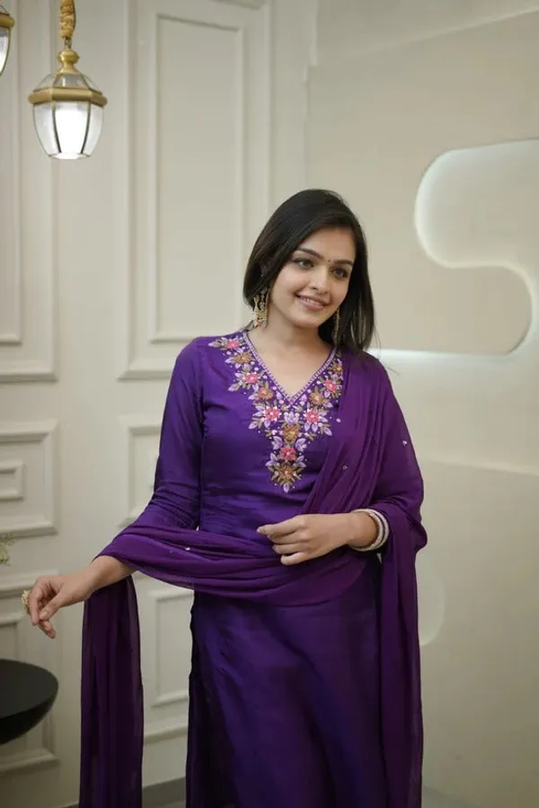 Purple_Chanderi_Silk_Embroidered_Kurta_Set_For_Women_And_Girls