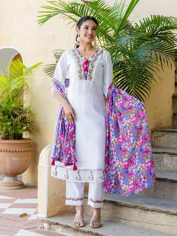 White_Chanderi_Silk_Embroidered_Kurta_Pant_Dupatta_Set_For_Women_And_Girls